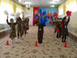 Военно-спортивная игра "Держим связь"