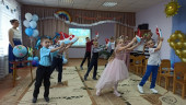 Садику родному скажем мы  : " Прощай!"