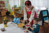 Стало скучно- не скучай, пригласи друзей на чай.