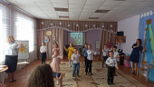 Для самых дорогих и прекрасных на свете 