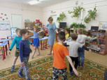 Мы знаем буквы,знаем слоги, умеем говорить,читать...