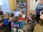 03.02.2023  Экскурсия в библиотеку
