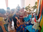 Выставка творческих работ «Космические тайны»