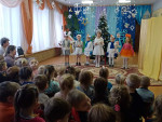 Зимний театр приглашает
