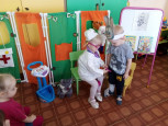 Сказочник. Критик. Поэт. Чародей.