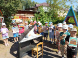 Знакомство с роялем-  королем всех музыкальных инструментов