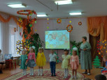 День добрых глаз и добрых рук. 