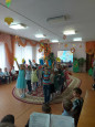 День добрых глаз и добрых рук. 