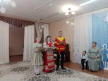 Разговор в семейном кругу: от традиций всего народа к традициям одной семьи 