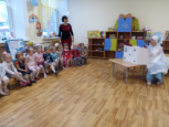 "Зимушка - Зима!" развлечения в младших группах (подробнее)