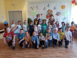 Весенние праздники  (подробнее)