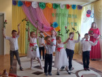 "Мамочка родная, милая такая" (подробнее)