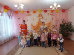 Осенний утренник 1 младшей группы "Б"