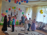 Выпускной  (подробнее)