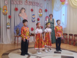 "День матери" (подробнее)
