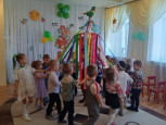"Весна - красна" (подробнее)