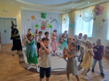 "Весна - красна" (подробнее)