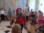 "Ах ты, зимушка-зима и пушистая и бела" (подробнее)