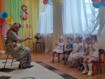 "Мамочка родная, милая такая" (подробнее)