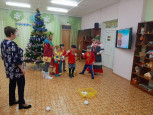 Гуляют ребятки в зимние Святки