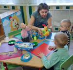 Петушок у нас горластый, по утрам кричит он: «Здравствуй!»