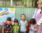 Лето в яркие краски одето