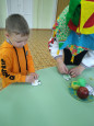 По лесным тропинкам...