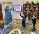 Мама - солнышко моё ...