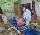Снеговик и Зайка в зимнем городе