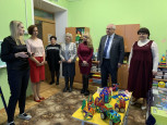 Заместитель председателя областной Думы Александр Германович  Фомин посетил МБДОУ детский сад №34