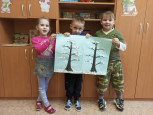 Деревья в снегу
