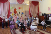 Международный женский день 8 марта.