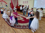 Праздник 8 марта в детском саду.