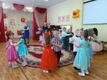 Международный женский день 8 Марта!