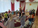 Сотрудники библиотеки в гостях у дошкольников