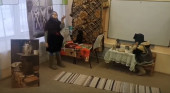 "В ожидании матери..."