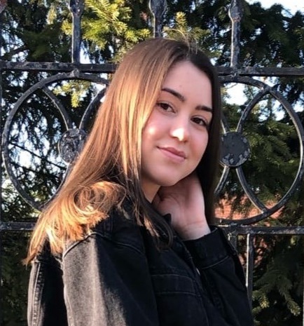 Шахунова