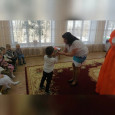 Заходила в гости матрешка, погостила у нас немножко
