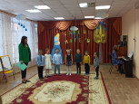 Праздник мам.