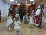 Новогодний праздник у малышей