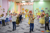 Осенний утренник "Поможем Солнышку"