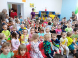 Театральное представление "Мишкины шишки"