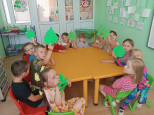Исследовательский центр "Почему осенью желтеют и опадают листья"