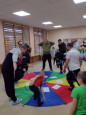 Спортивное развлечение ко "Дню Отца" с участием родителей.