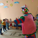 В гости клоун приходил, нас всех повеселил!