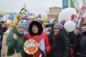 Участие в праздничной демонстрации, посвященной 1 мая