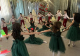Новогодний утренник в гр. "Ромашка"