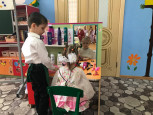 Сюжетно-ролевая игра "Салон красоты" в средней группе "Светлячки"