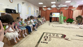 Музыкально-развлекательное мероприятие "К нам Весна пришла деткам книжки принесла"