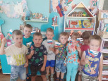 В МБДОУ д/с № 31 прошли мероприятия, посвящённые празднованию Дня Российского флага.